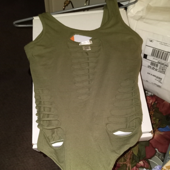 Bodysuit - Picture 1 of 2